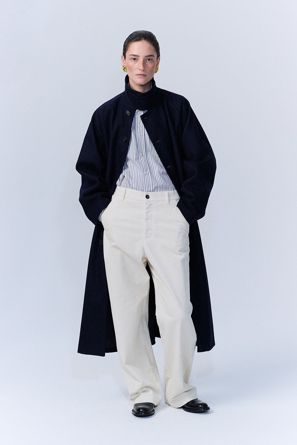 LOOK 18