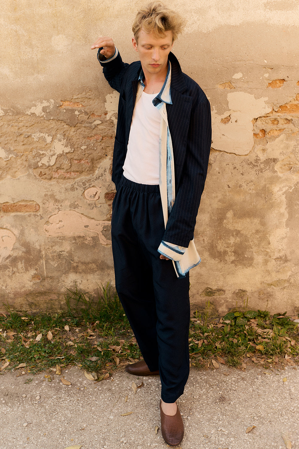 LOOK 6