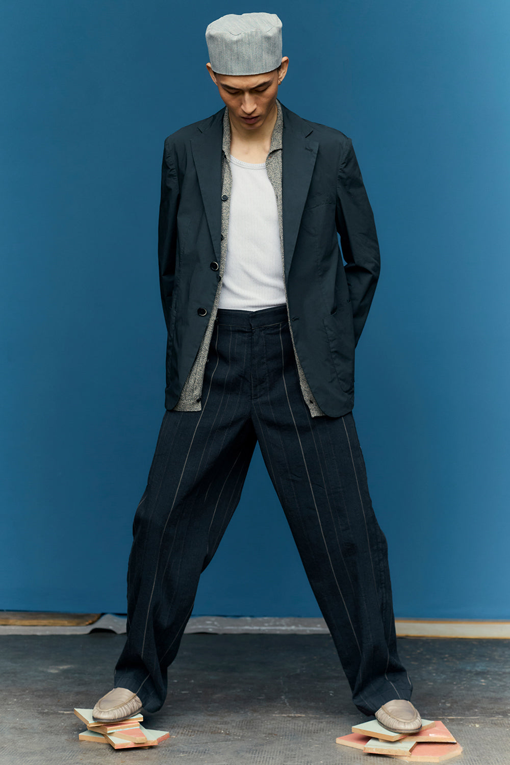 LOOK 15