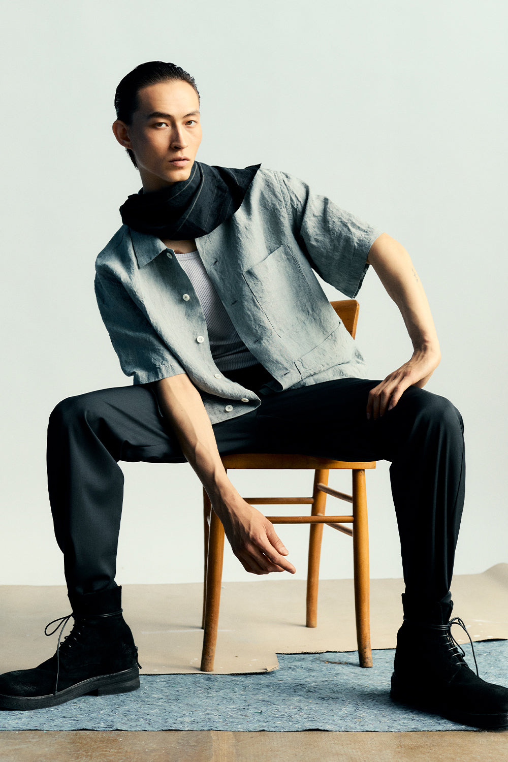 LOOK 22