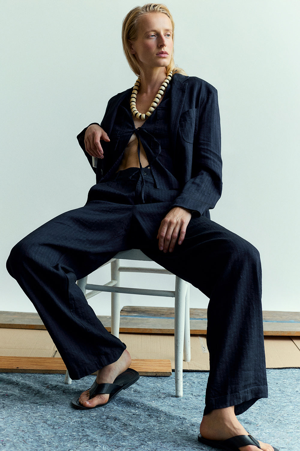 LOOK 23